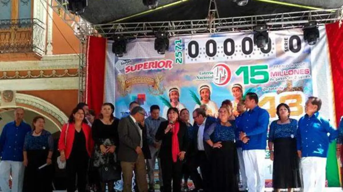 La-presidenta-municipal--(3)