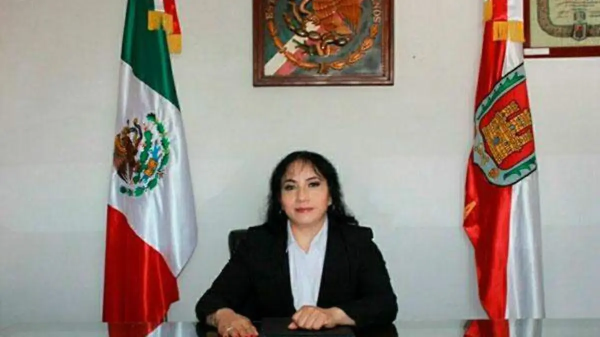 LA-ALCALDESA-DE-AXOCOMANITLA