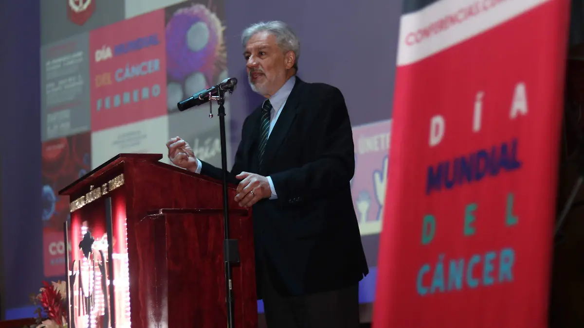 DÍA DEL CANCER UAT 04