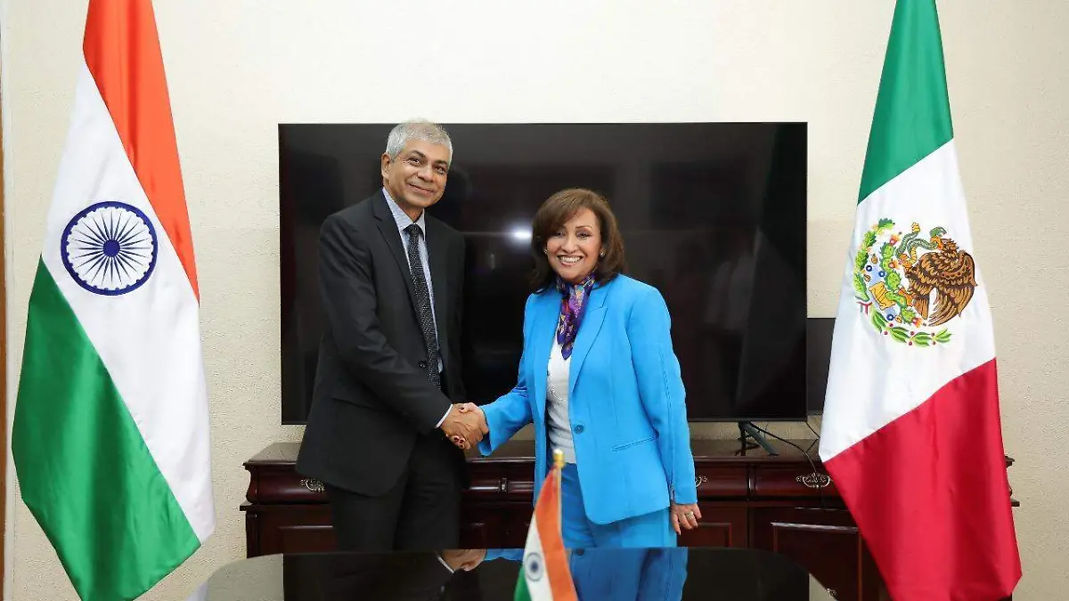 Gobernadora embajada India 