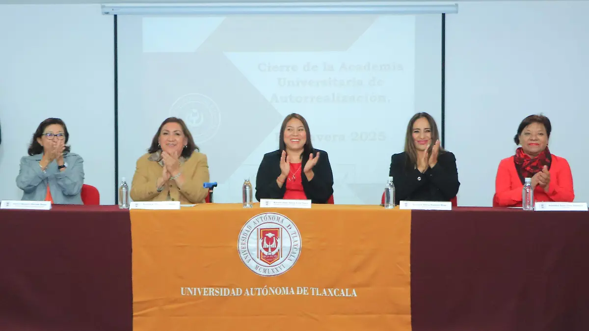 27 Academia de Autorrealización UATx cierra actividades del Ciclo Primavera 2025 (1)
