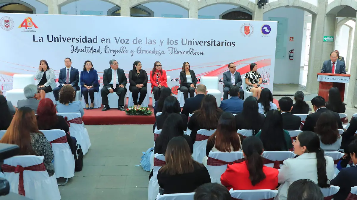28 Celebra UATx el Día de la Universidad (1)