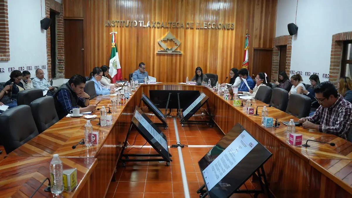 Sesión amonestaciones partidos (1)