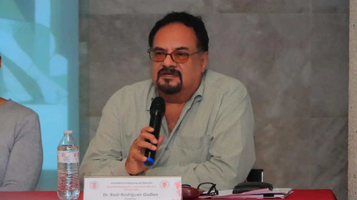 ACADÉMICO RAÚL RODRÍGUEZ UATX