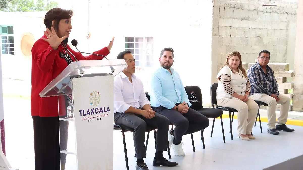 INAUGURA CALLE 5