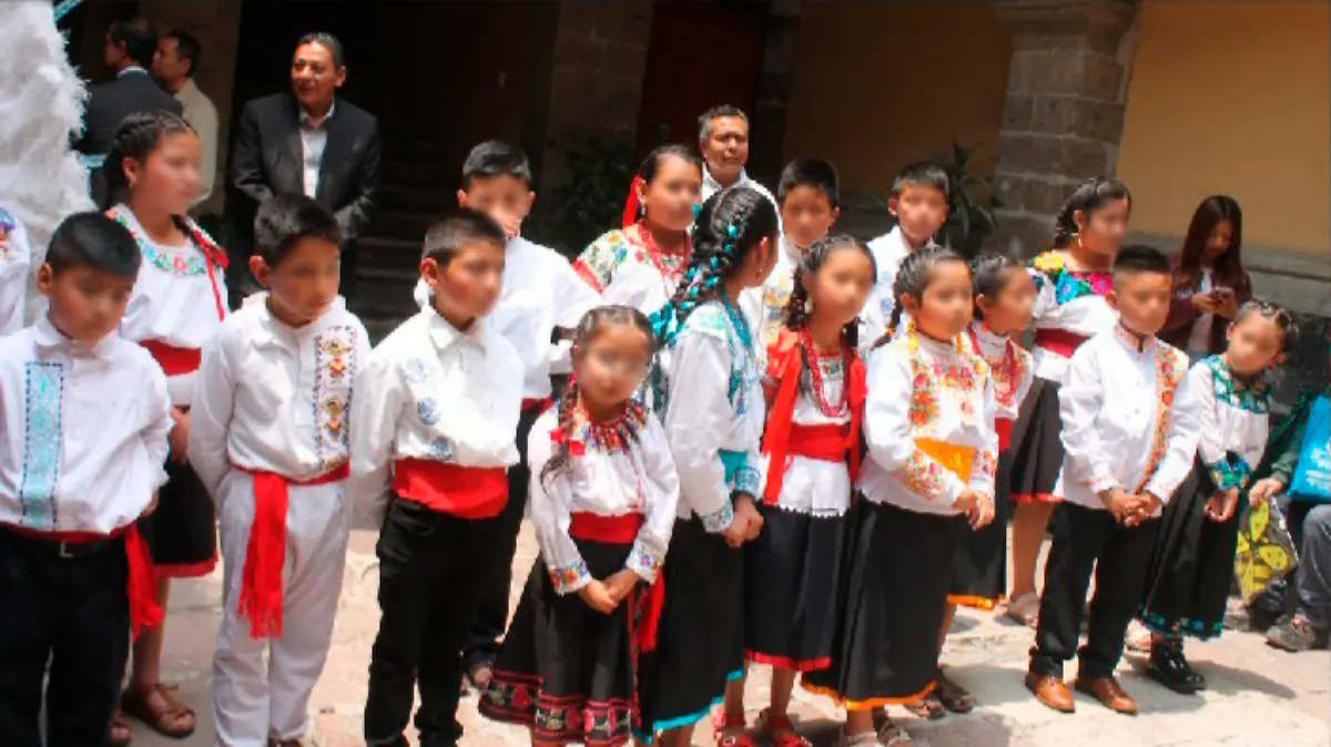 niños coro náhuatl 2-2 ok.