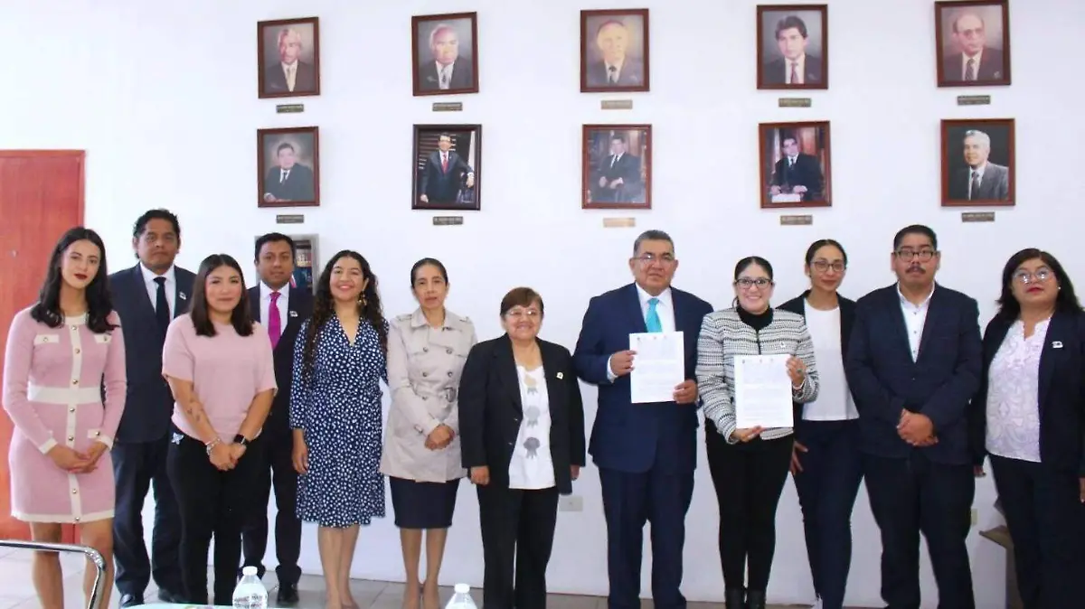 10 Facultad de Derecho UATx y Comisión Ejecutiva de Atención a Víctimas firman convenio de colaboración