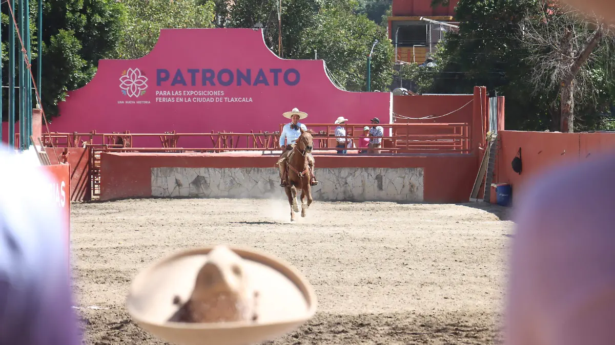 INAUGURACIÓN CHARROS