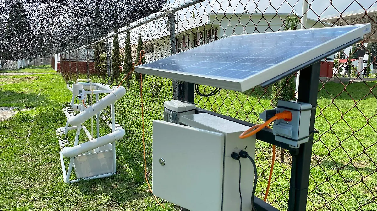 PANEL SOLAR HIDROPONIA