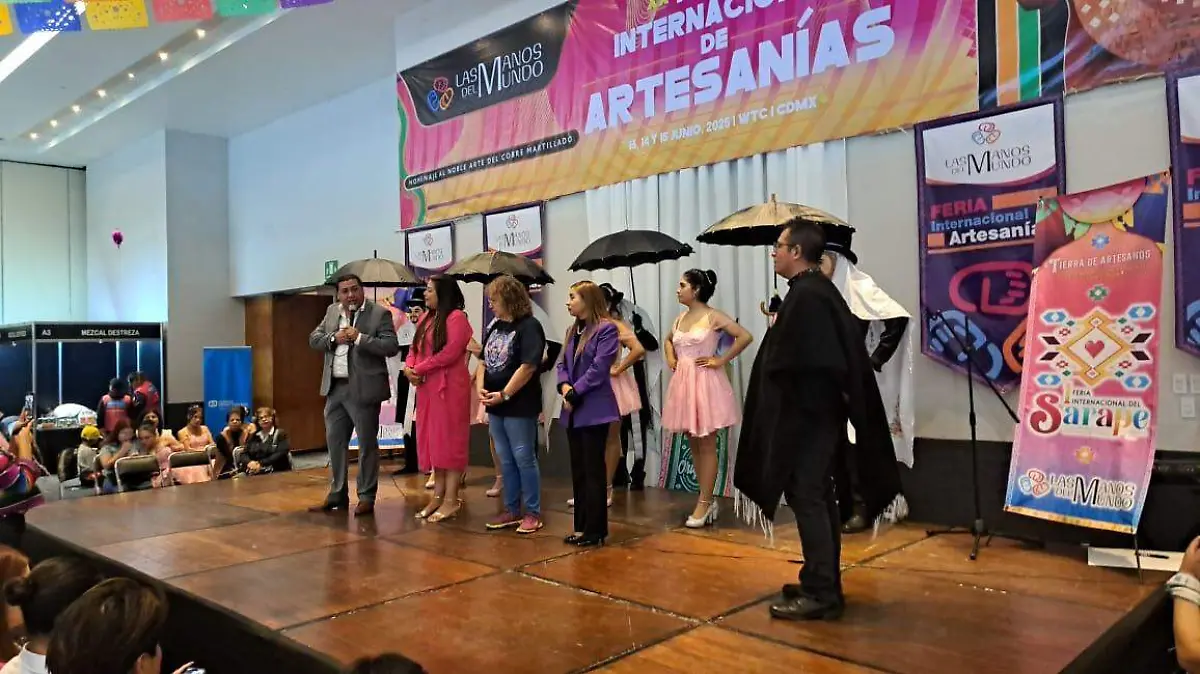 Artesanías de Contla ya están en “Las Manos del Mundo”; exponen en el World Trade Center