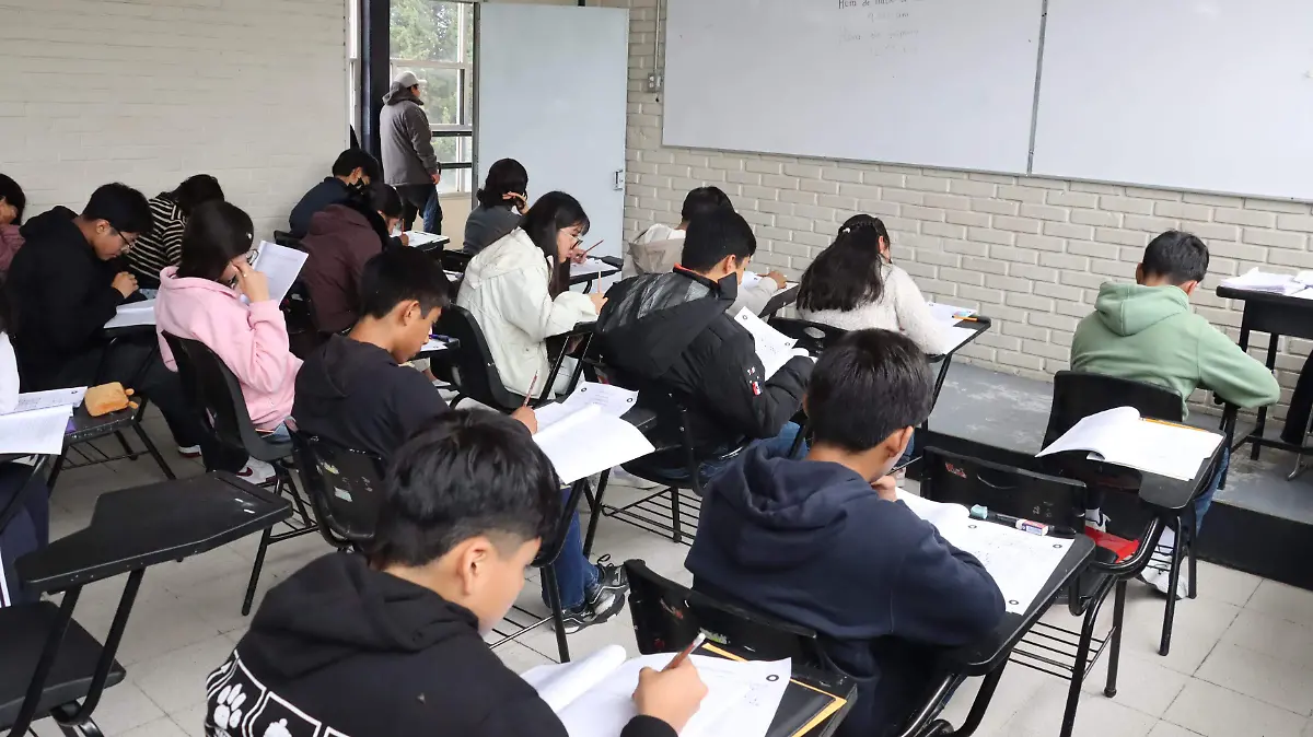 EXAMEN MEDIA SUPERIOR 4