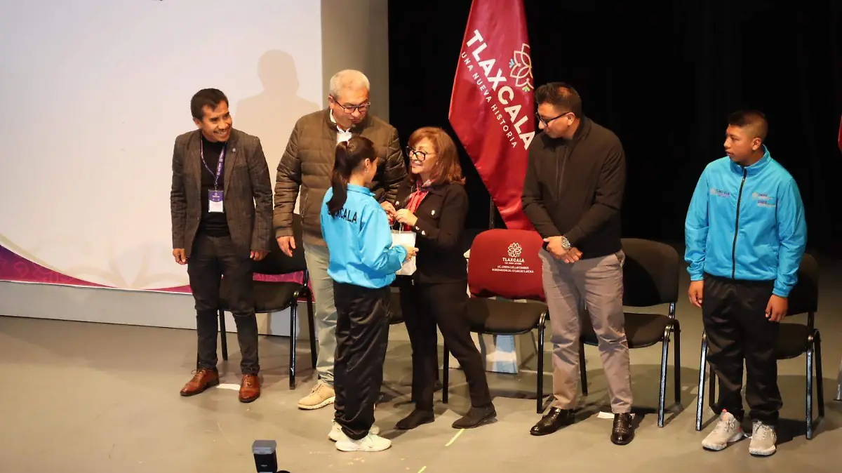 ABANDERAMIENTO JUEGOS ESCOLARES 5