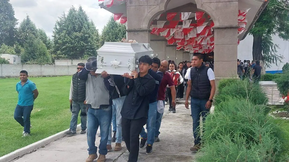 entierro Kevin Akberto en Cuauhtelulpan (1).