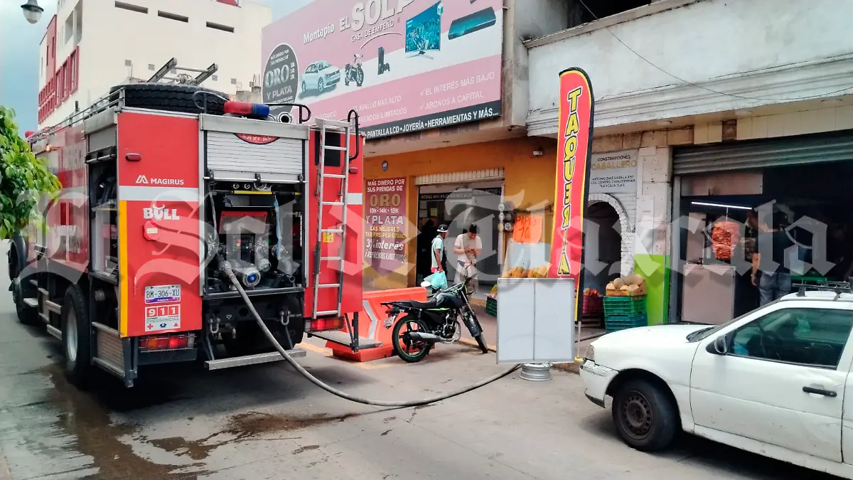 INCENDIO EN CASA HABITACIÓN POR UNA VELA (2) 2