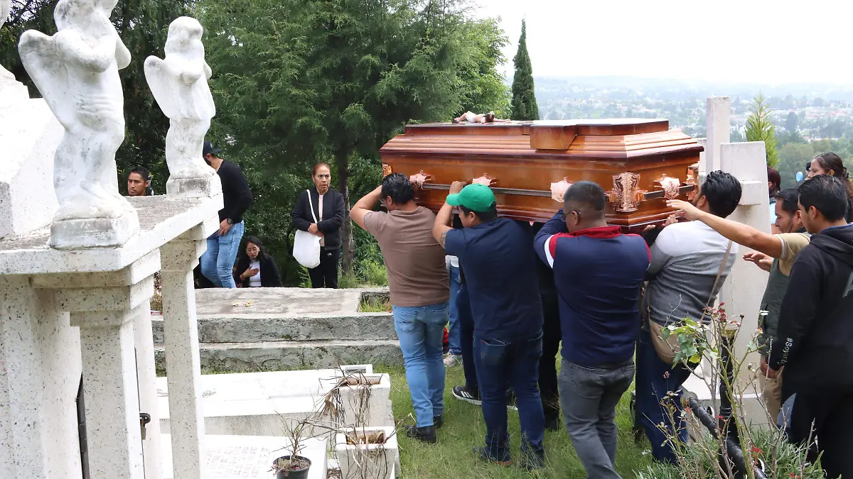 SEPELIO MAESTRO (1)