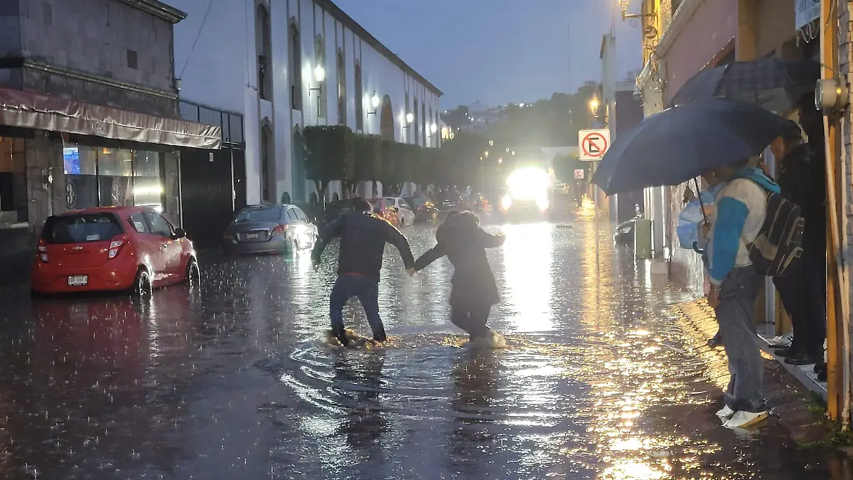 b2896cf7-e5d2-4505-91c2-d37d123c223a