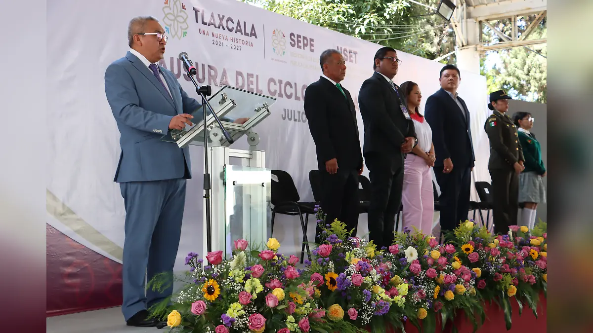 clausura ciclo escolar 2024-2025 (2) 2