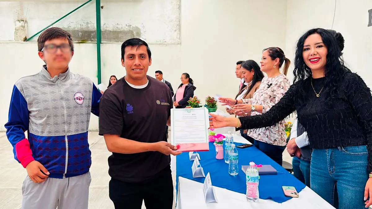 entrega de certificados cebes ITEA (2) 2