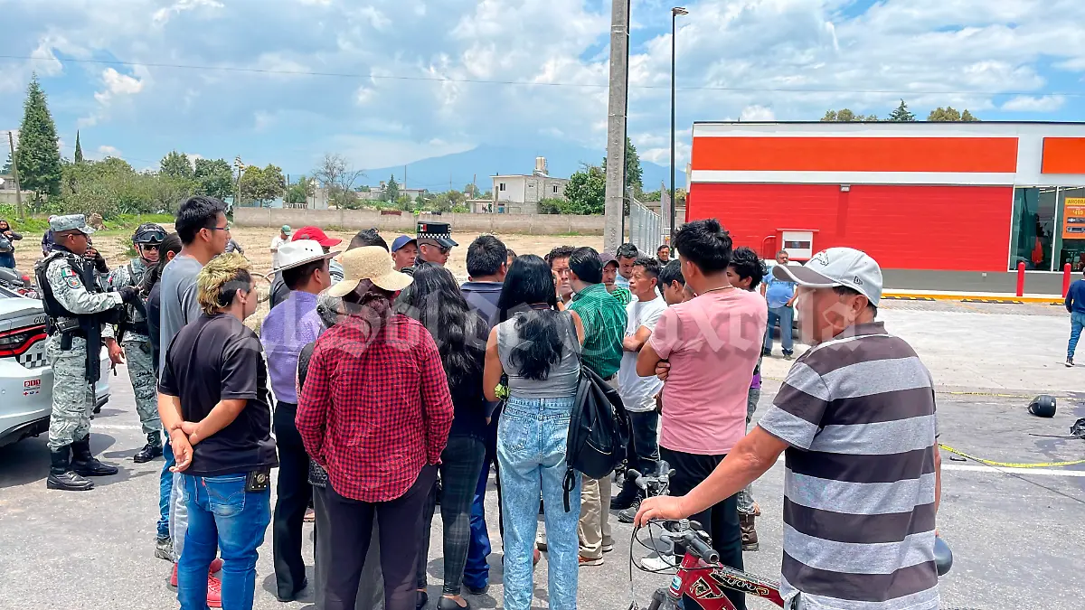 Muere motociclista tras impactarse con unidad oficial