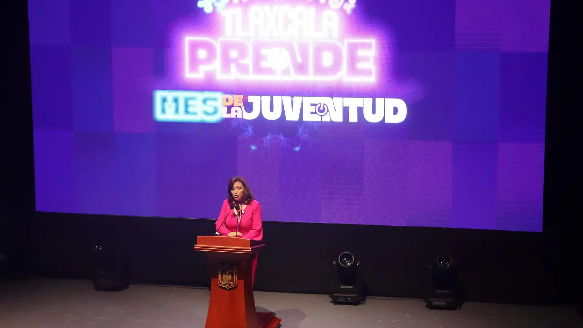 MES DE LA JUVENTUD 1