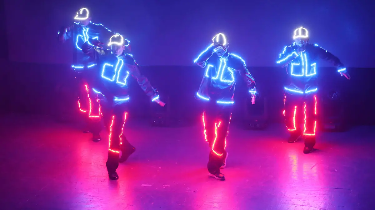 MES DE LA JUVENTUD 3