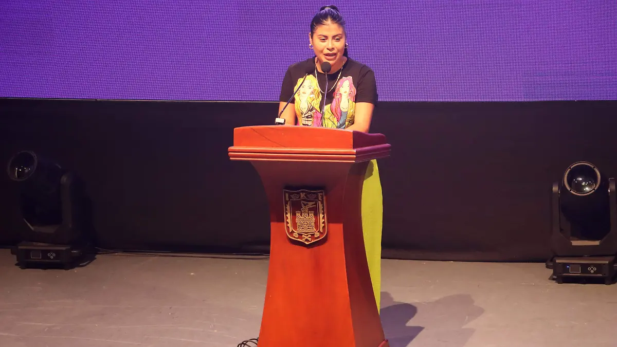 MES DE LA JUVENTUD 4