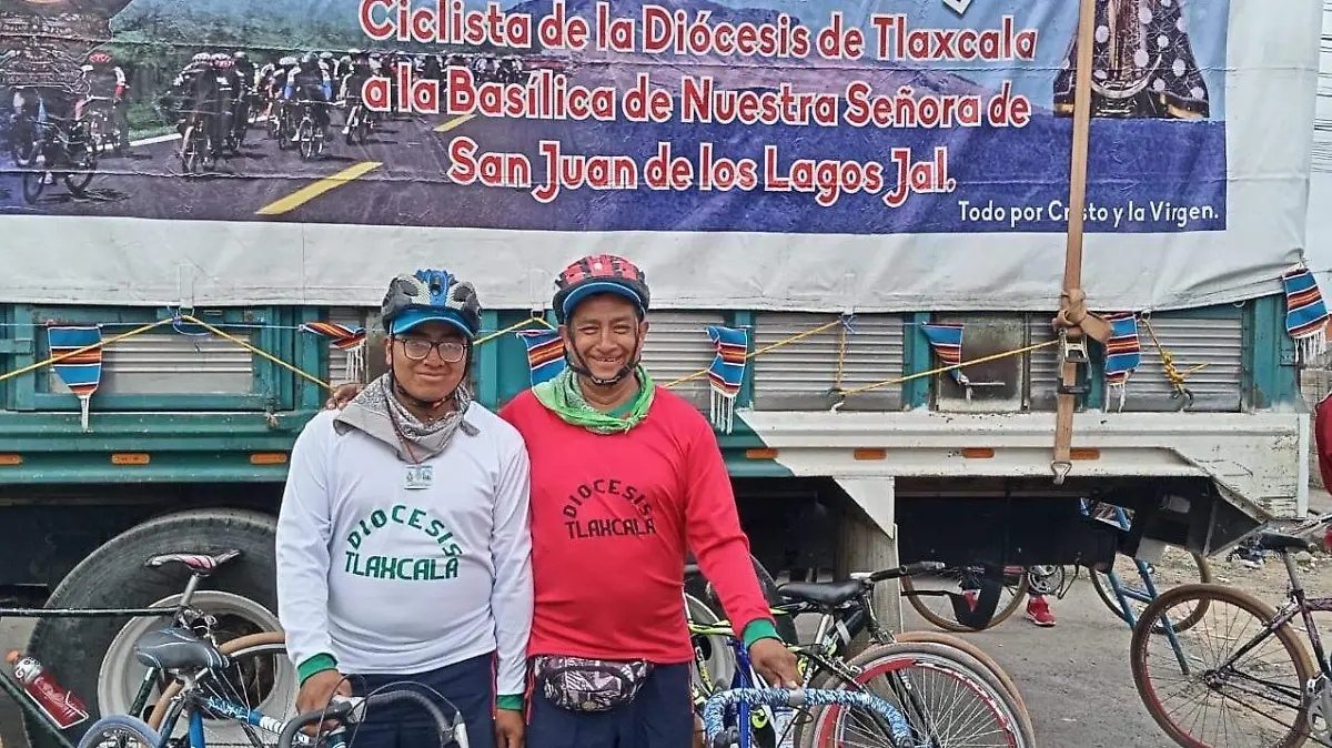 Peregrinos en bicicleta rumbo a San Juan de los Lagos (2)