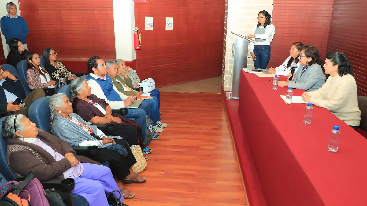 Preservacion lenguas yahmu y nahuatl