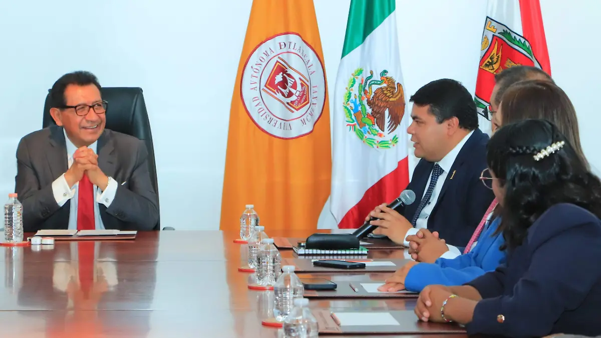 CONCRETA UATX INTERCAMBIO A PERÚ