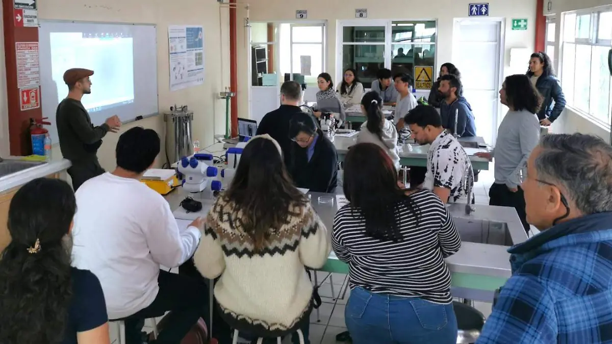 ACTIVIDADES SIMPOSIO LUCIERNAGAS UATX