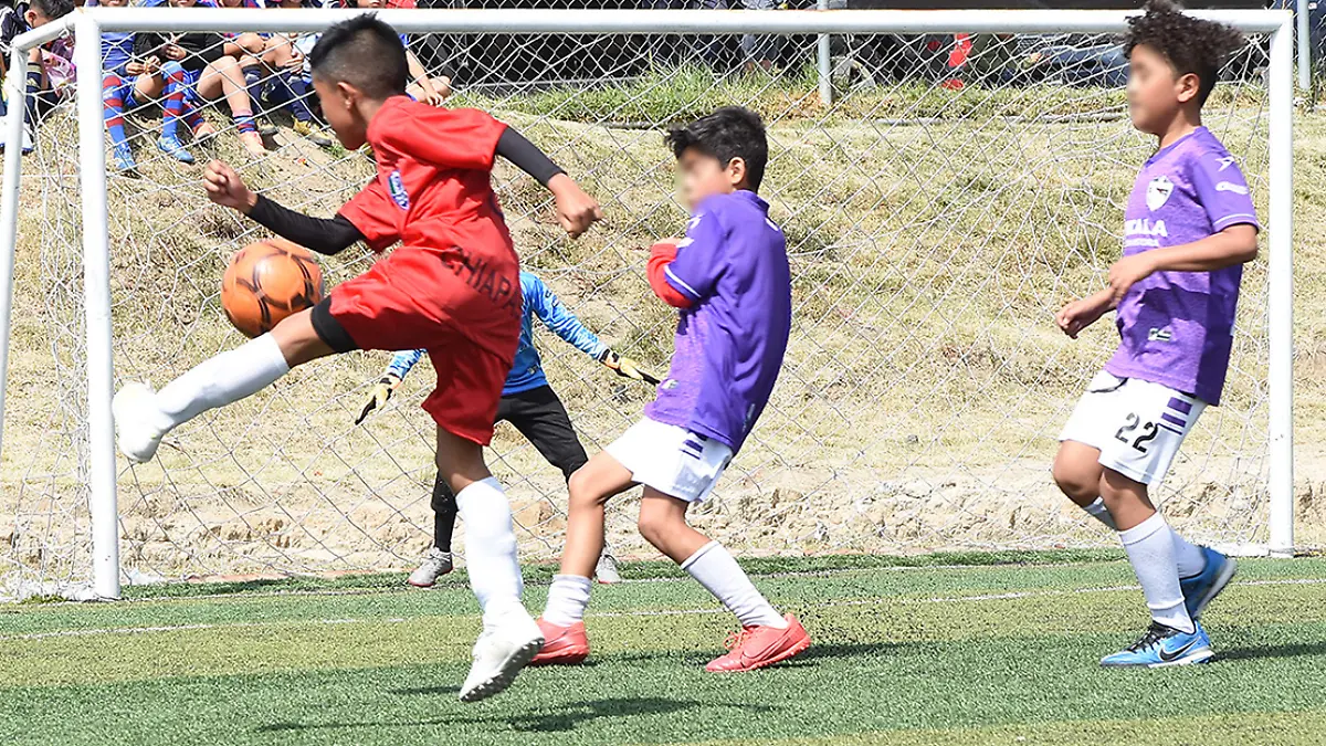 FUTBOL 7 INFANTIL JUGADORES DE FUTBOL