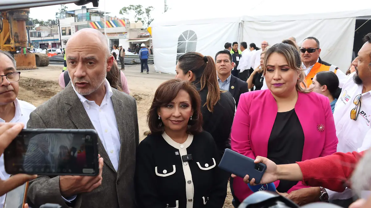 BANDERAZO INICIO OBRA 3