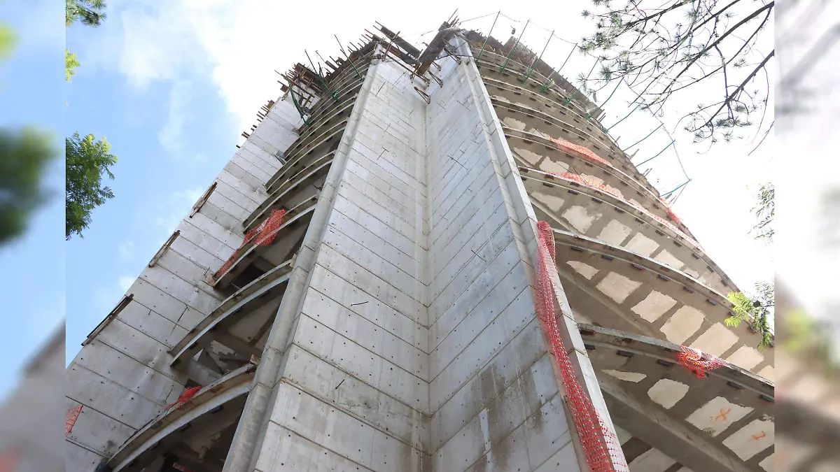 Torre-de-rectoría-UATx-(2)