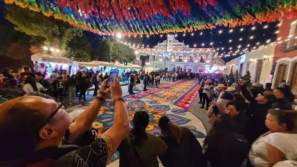 tapetes Huamantla Noche que Nadie Duerme 2