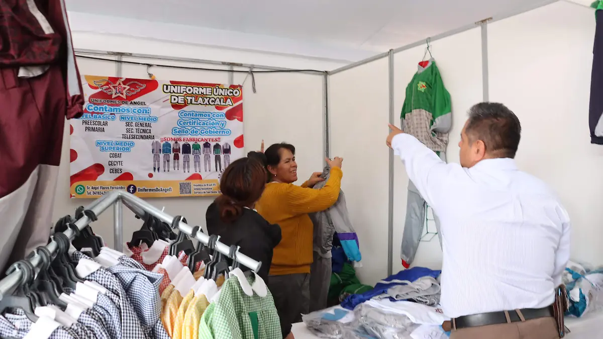 FERIA REGRESO A CLASES 1