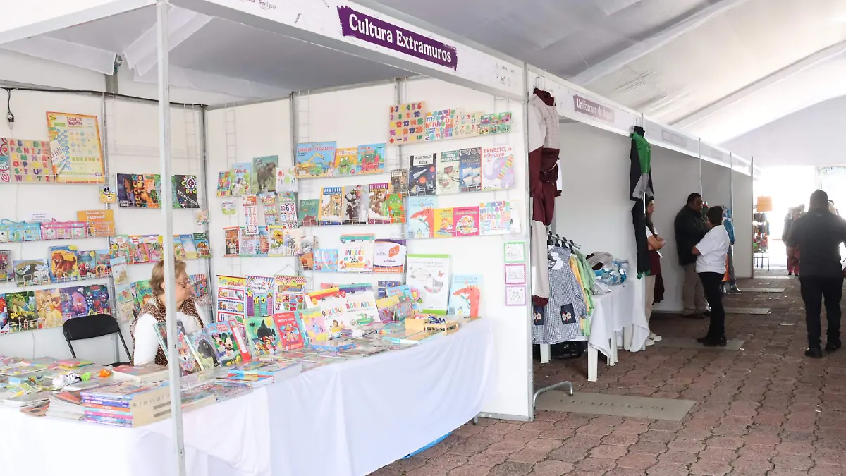 FERIA REGRESO A CLASES 4