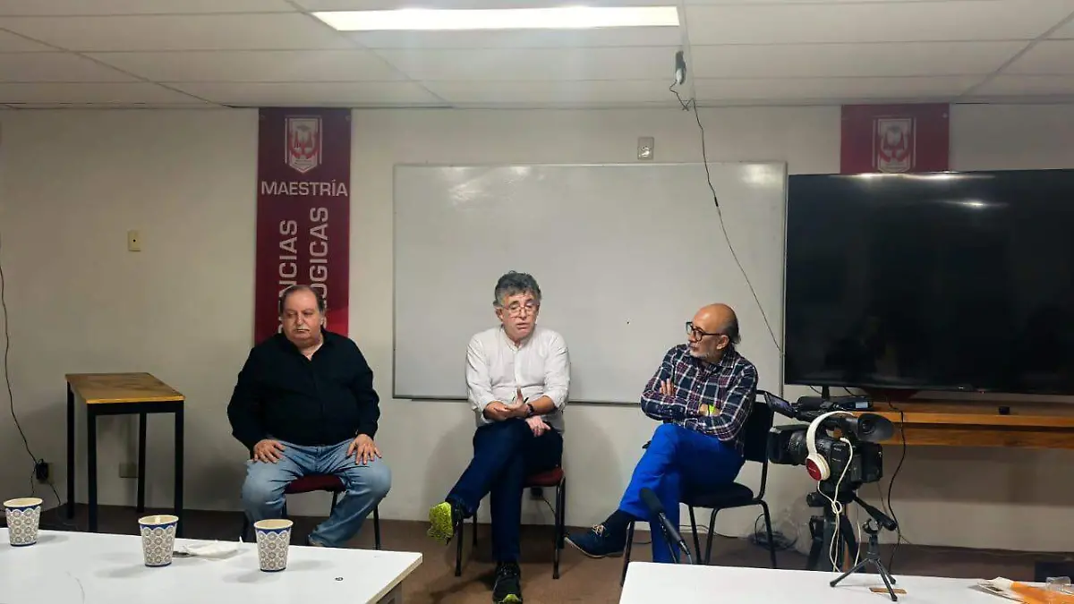 PEPE GORDON EN LA UATX