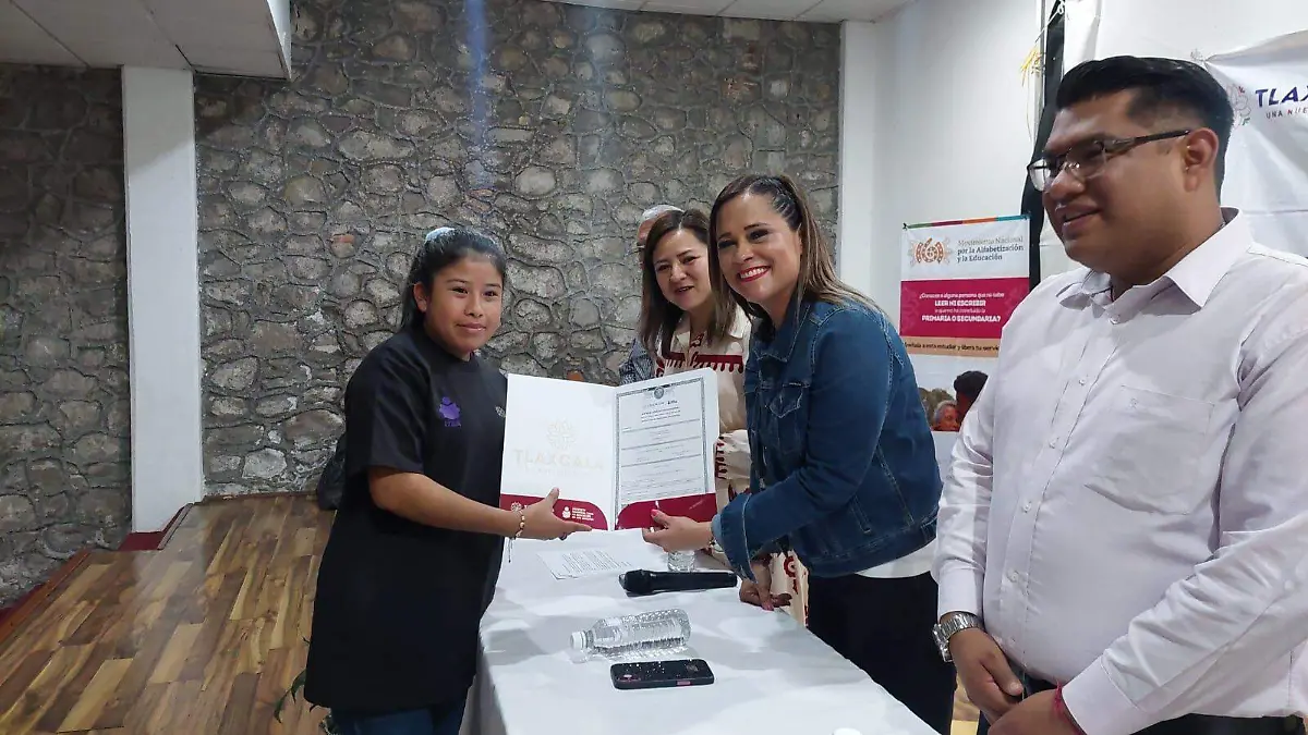 itea entrega certificados San Pablo del Monte (2).