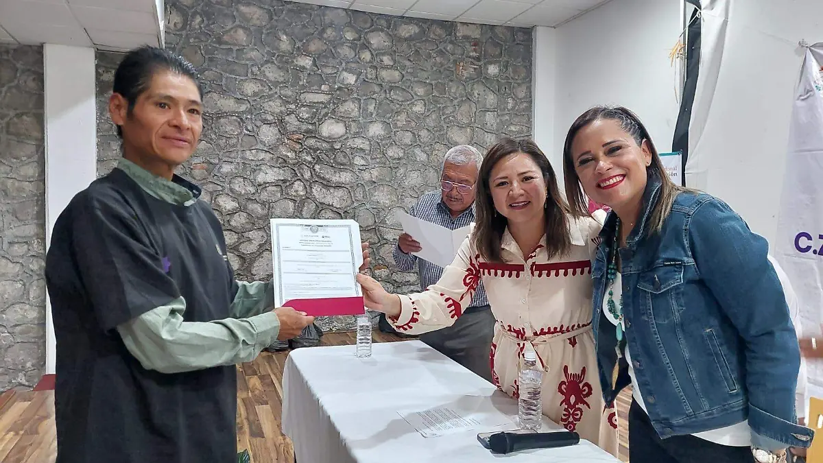 itea entrega certificados San Pablo del Monte (3).