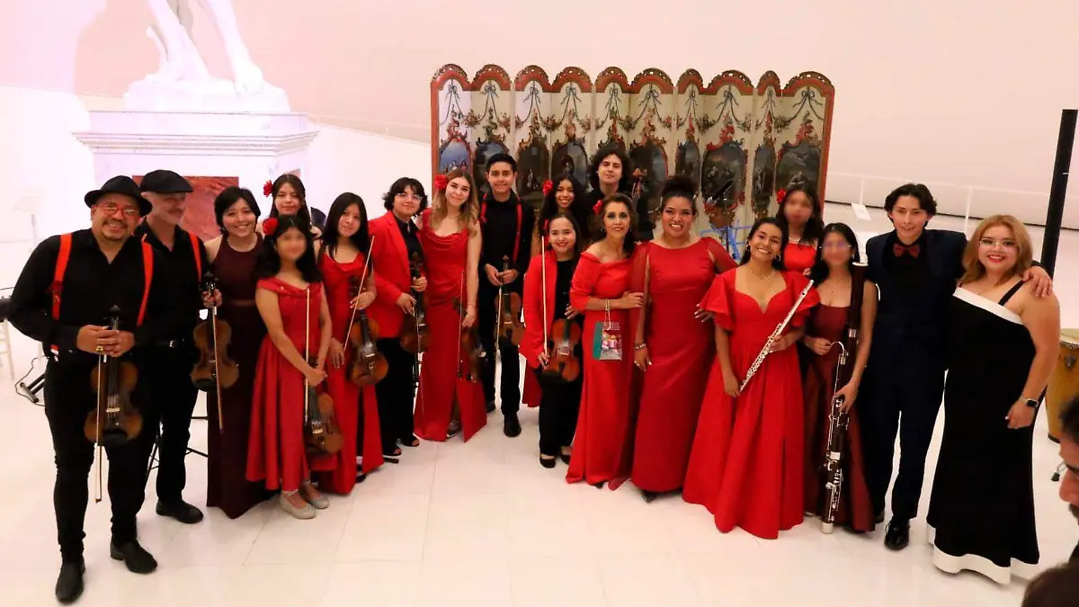 Músicos-en-museo-Soumaya-(1)