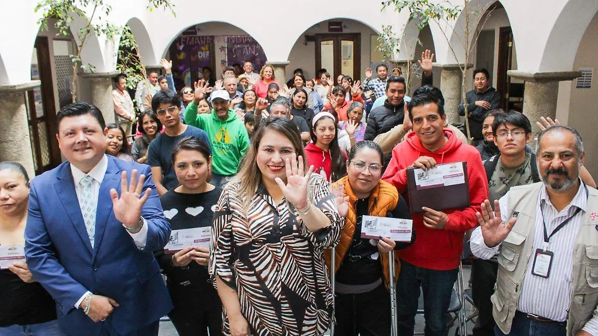 inauguración centro de Becas (1)