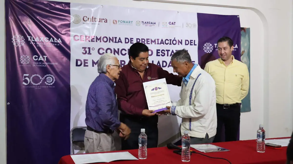 CONCURSO MADERA TALLADA 2