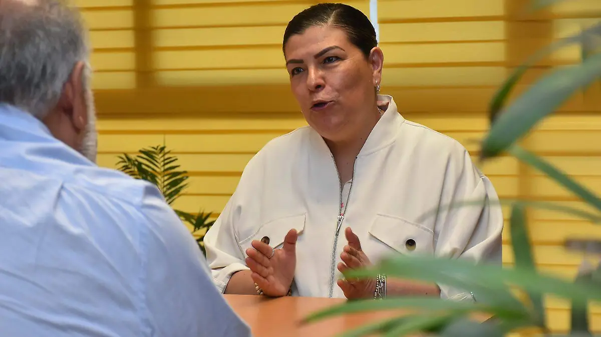 DIP SANDRA AGUILAR (3)