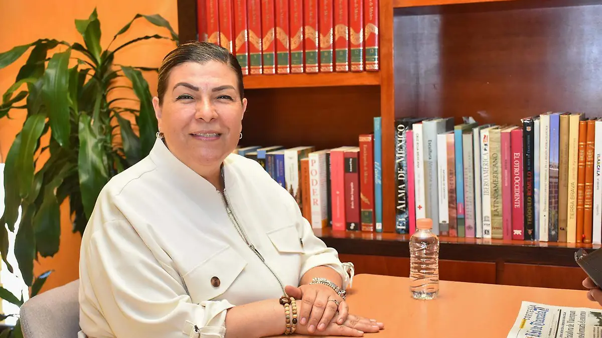DIP SANDRA AGUILAR  (1)