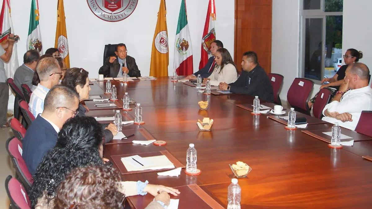 PROYECTOS APROBADOS UATX