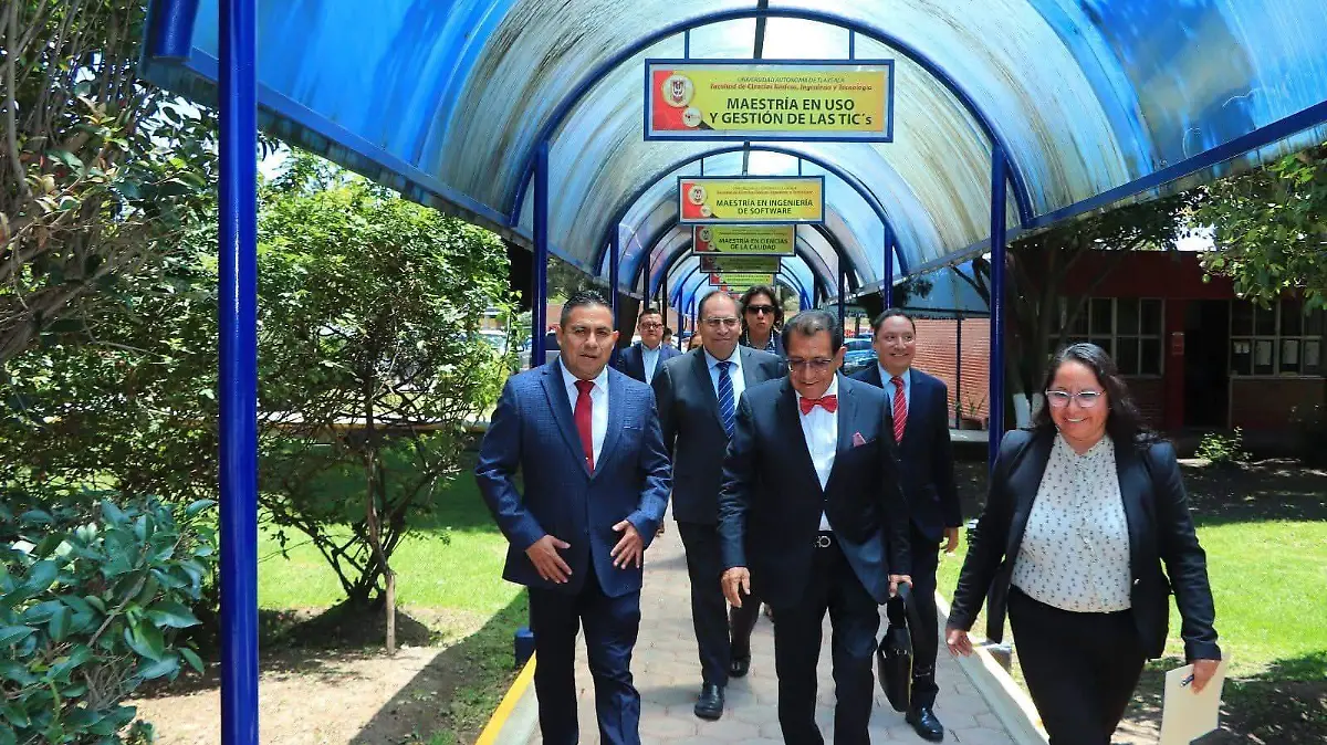 RECTOR UATX - COMPETITIVA CIENCIAS BÁSICAS