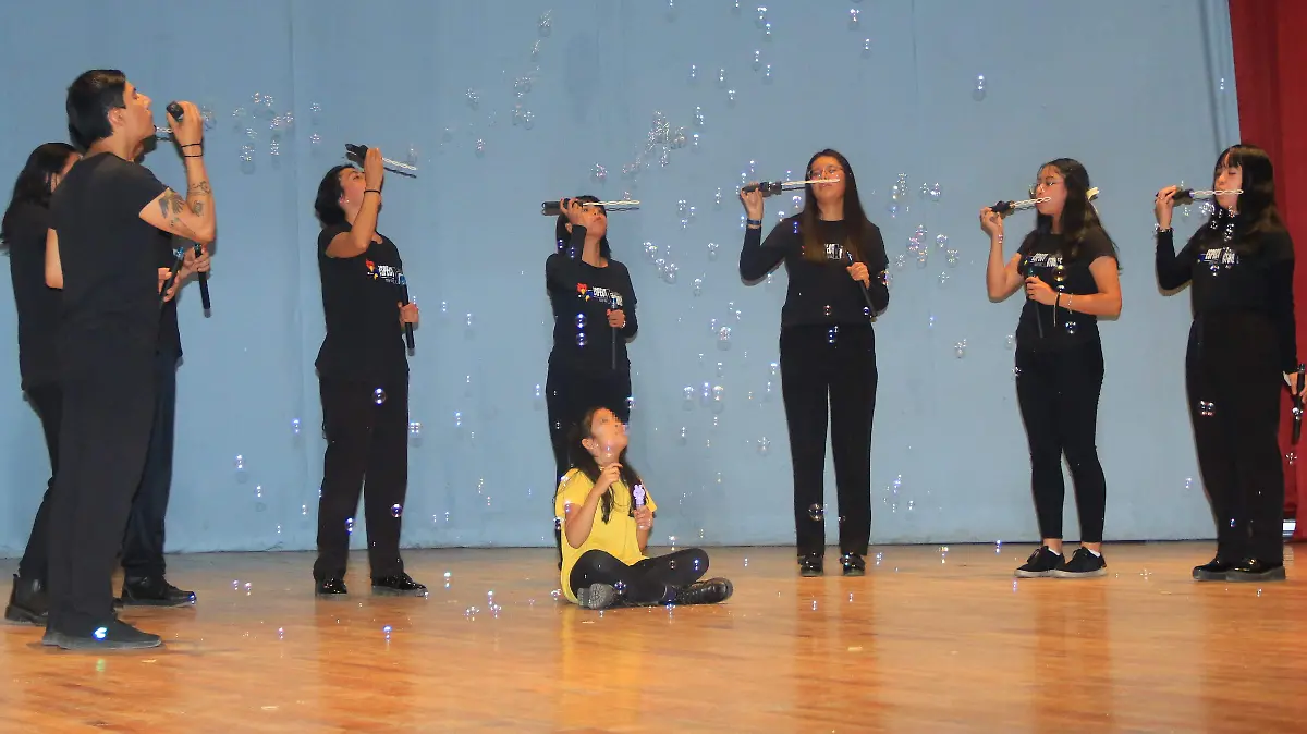 ALUMNOS UATX OBRA DESAPARICIÓN FORZADA