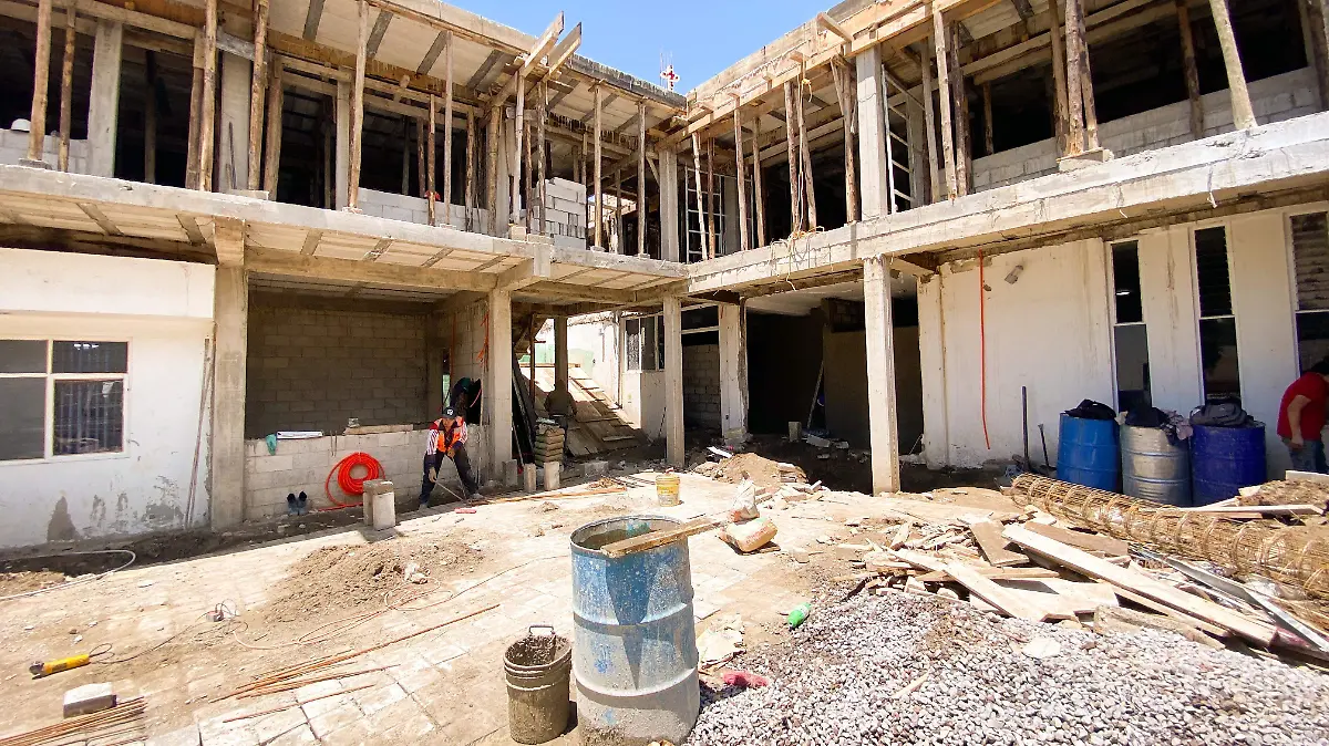 OCHO AULAS - SEDE PROVISIONAL ROSARIO CASTELLANOS