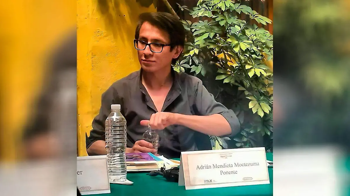 escritor-Adrián-Mendieta-(3)