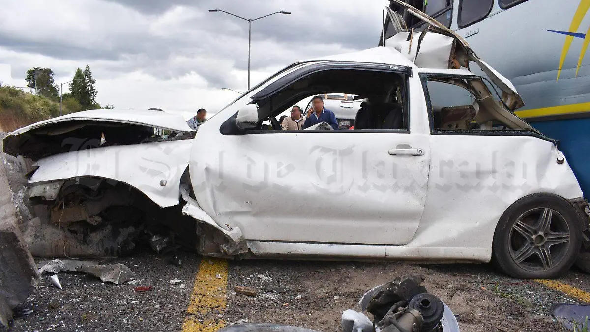 accidente-en-la-vía-Apizaco–Tlaxcala-(2)